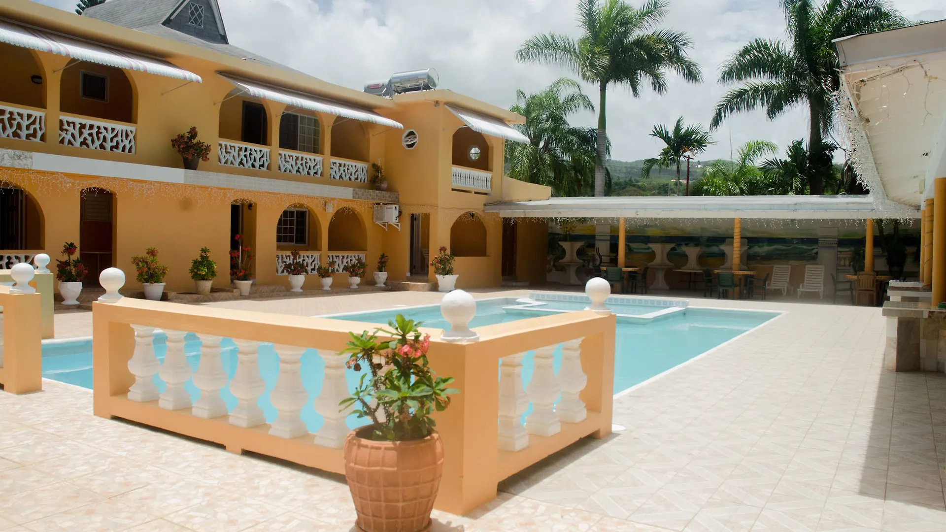 Guest House Villa Royals kontakt